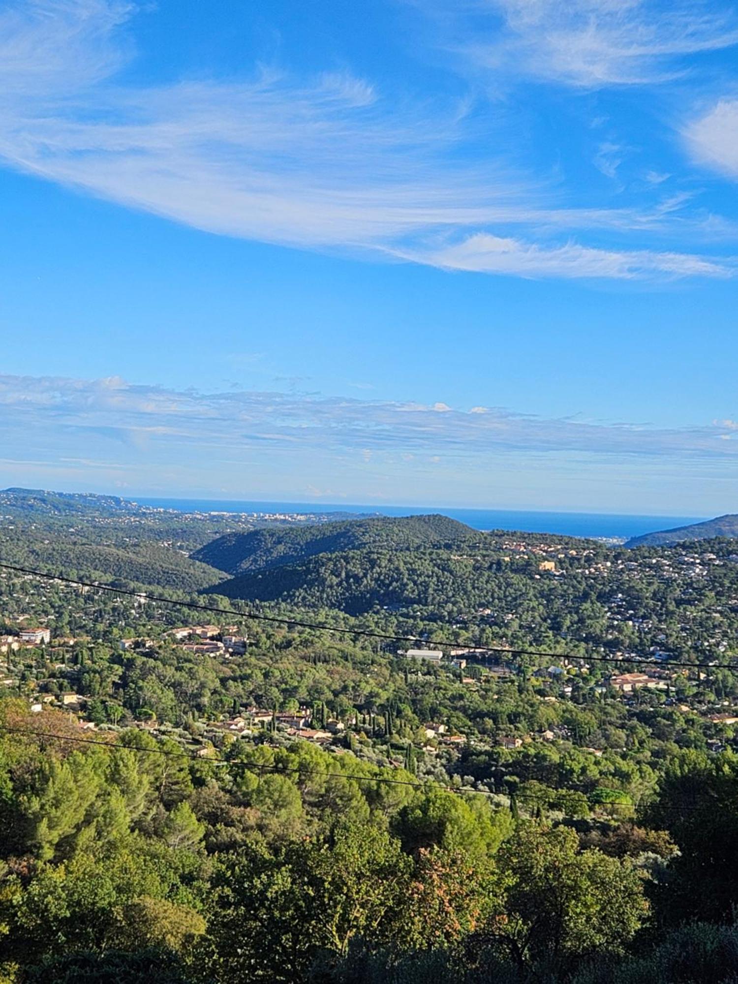 Vue Mer, Au Calme, Avec Jardin ! Spéracèdes Kamer foto